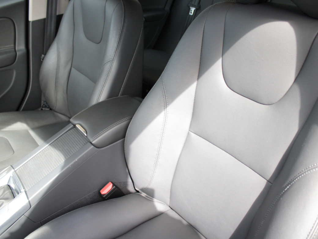 2019 Volvo S60