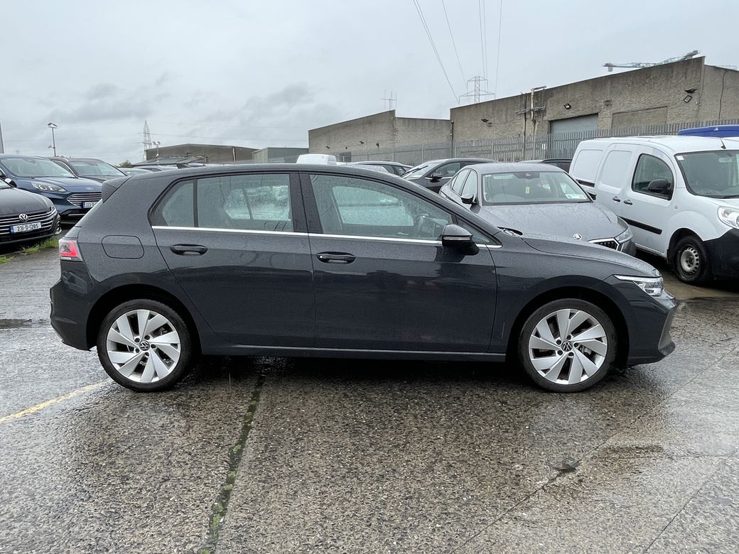 2025 Volkswagen Golf