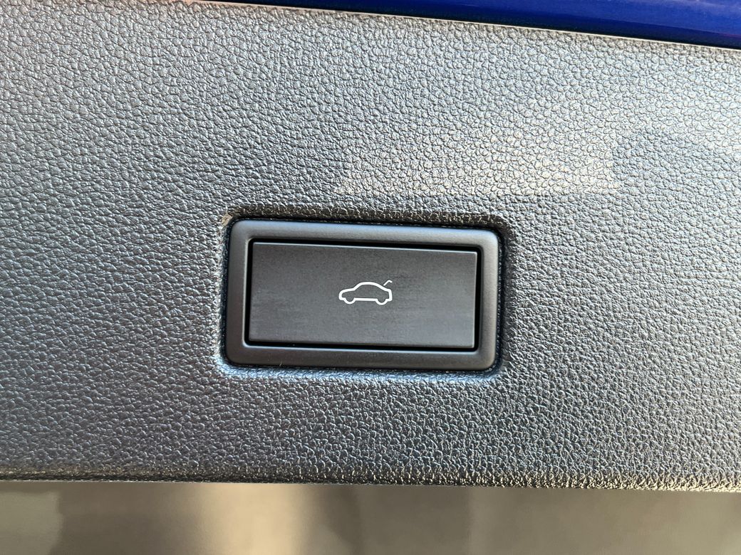 2023 Volkswagen T-Roc