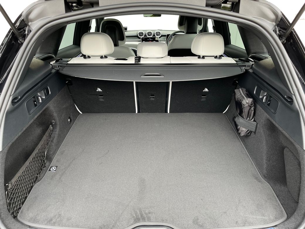 2025 Mercedes-Benz GLC Class