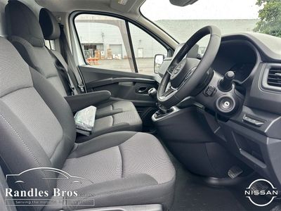 2025 Nissan Primastar