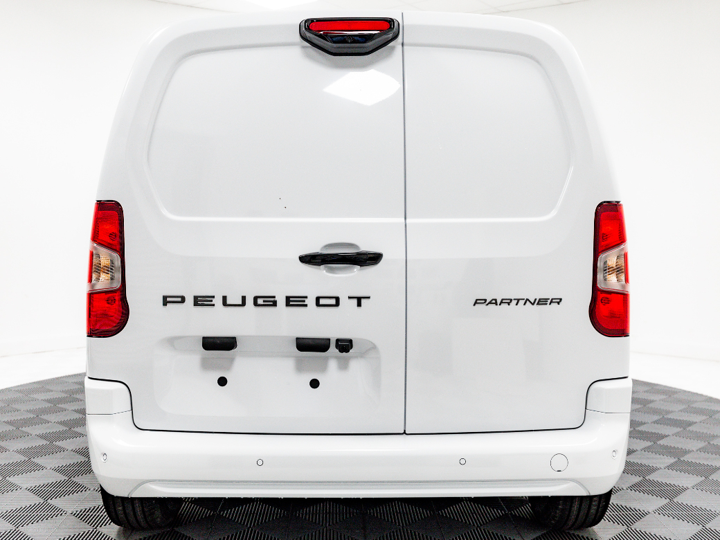 2026 Peugeot Partner