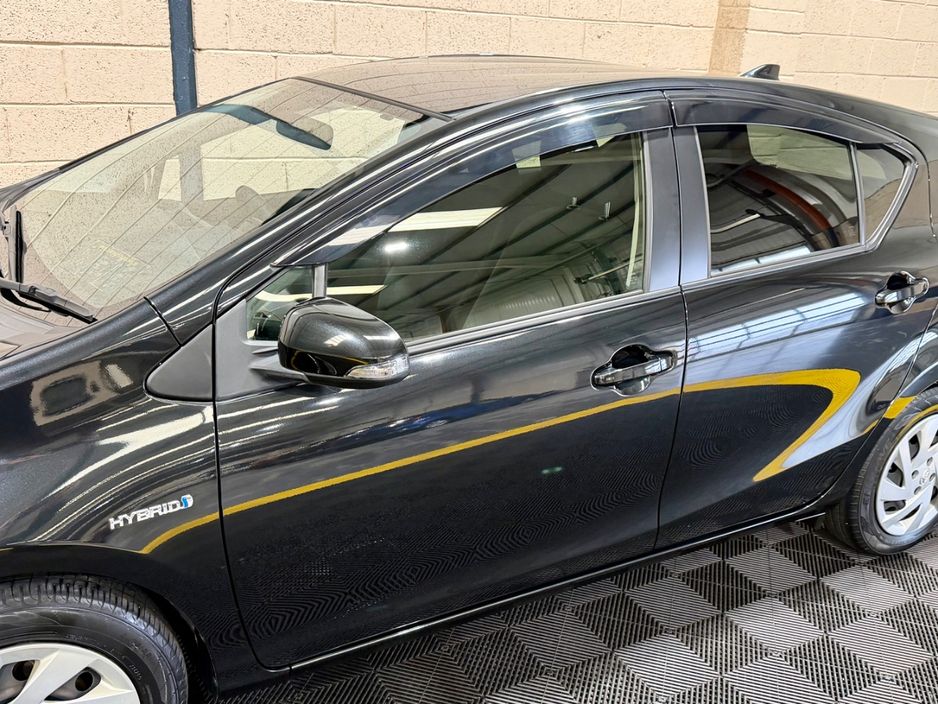 2015 Toyota Aqua