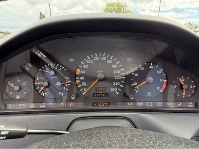 1993 Mercedes-Benz SL Class