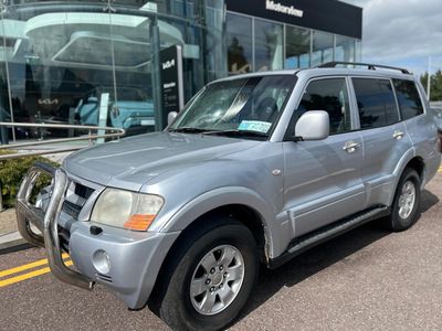 2006 Mitsubishi Pajero