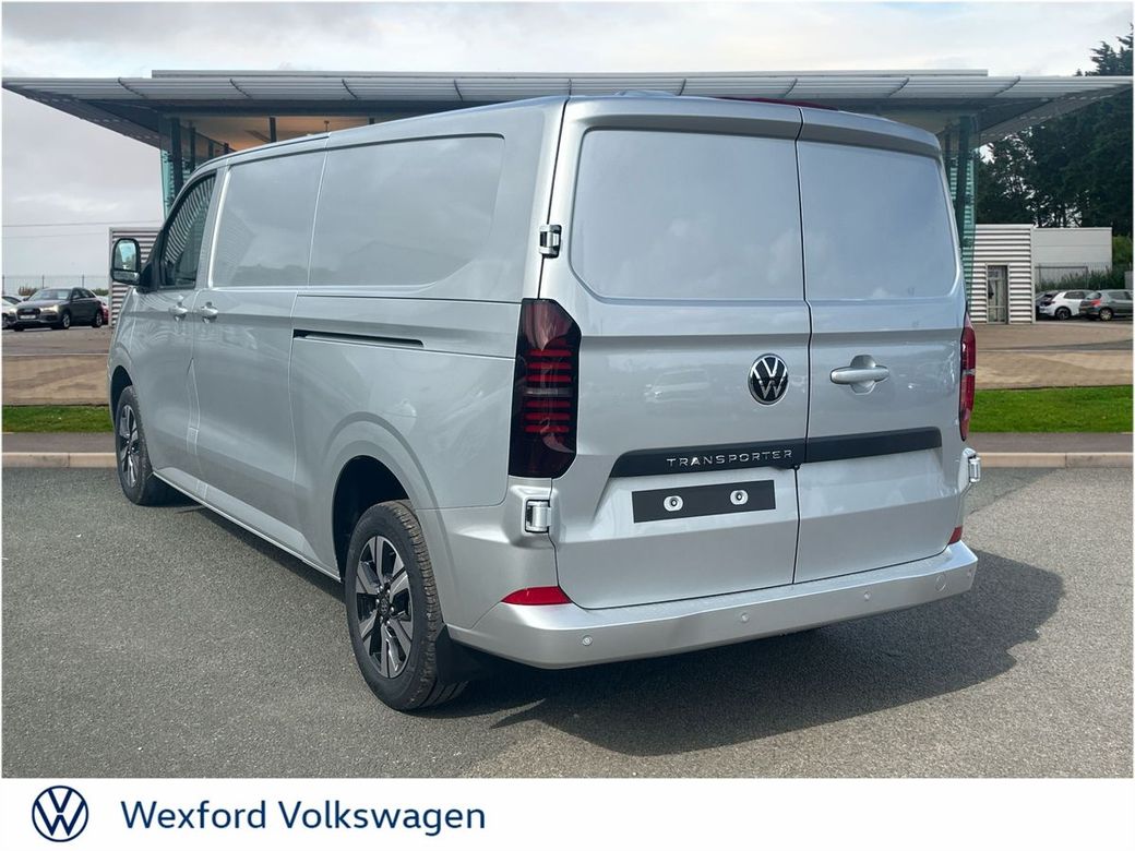 2025 Volkswagen Transporter