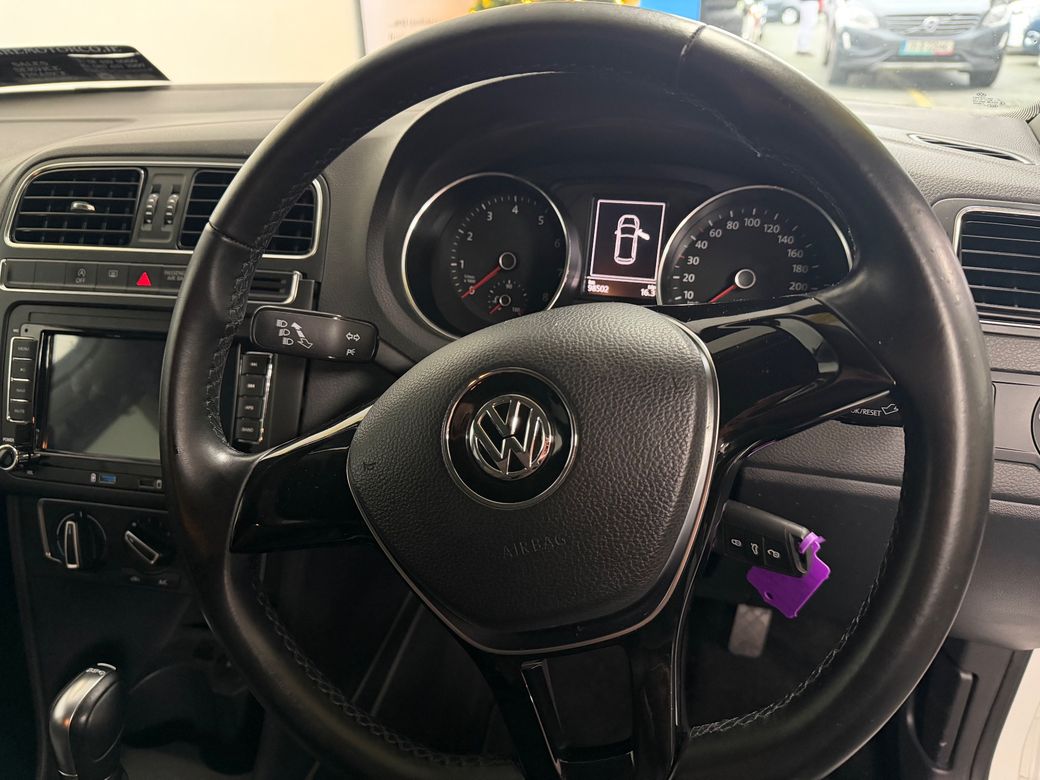 2016 Volkswagen Polo