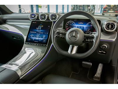 2025 Mercedes-Benz GLC Class