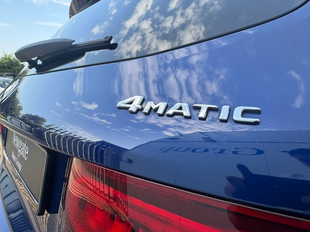 2021 Mercedes-Benz GLC Class