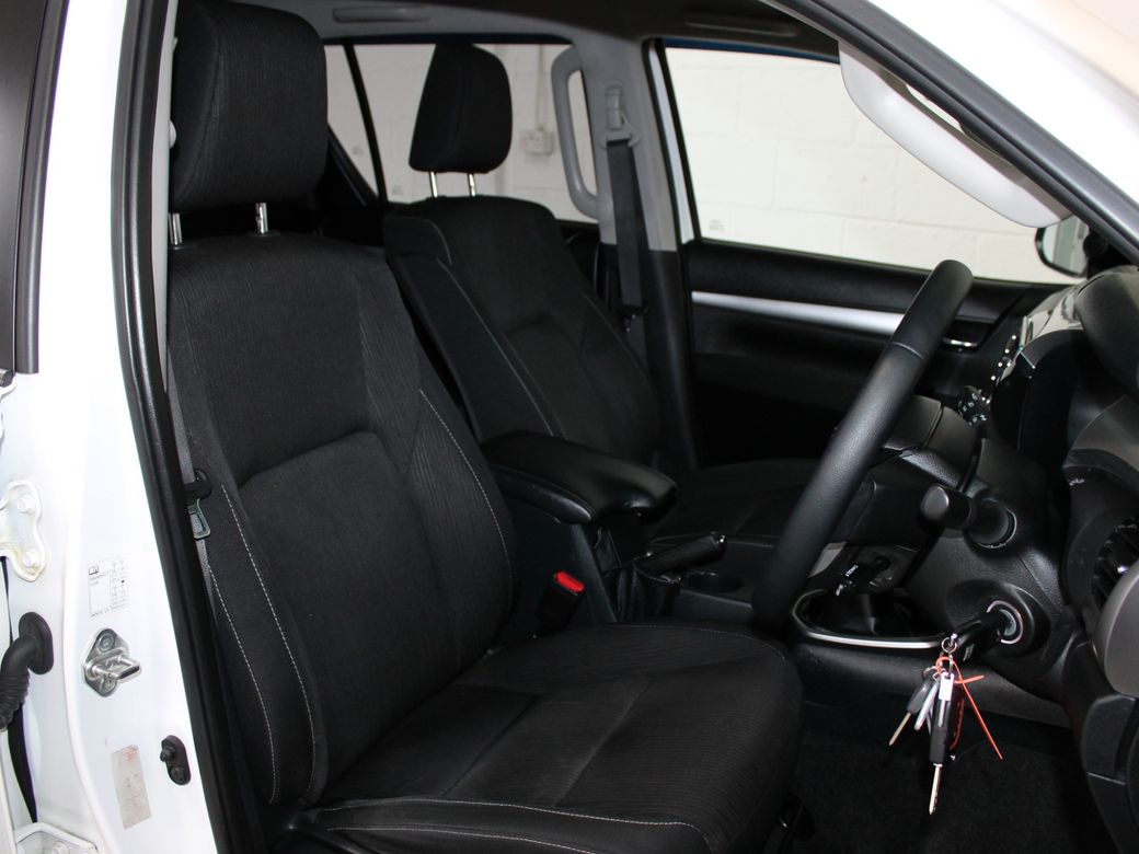 2024 Toyota Hilux