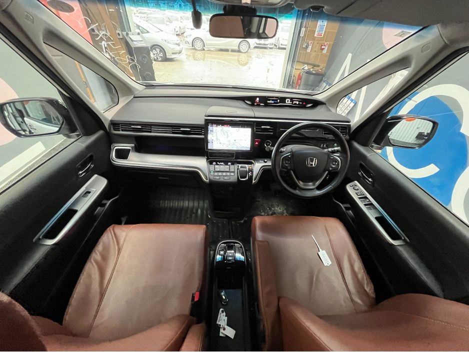 2021 Honda Stepwagon