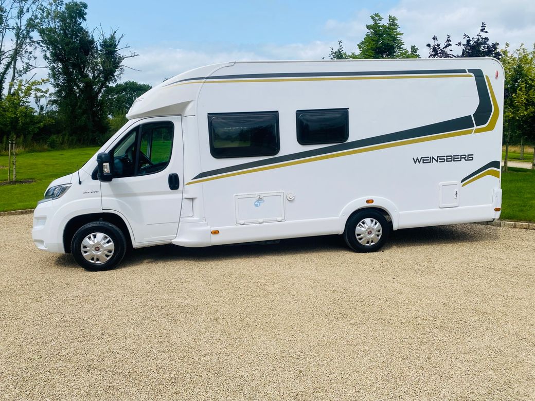 2021 WEINSBERG CARA SUITE 650 5 BERTH R.H.D 