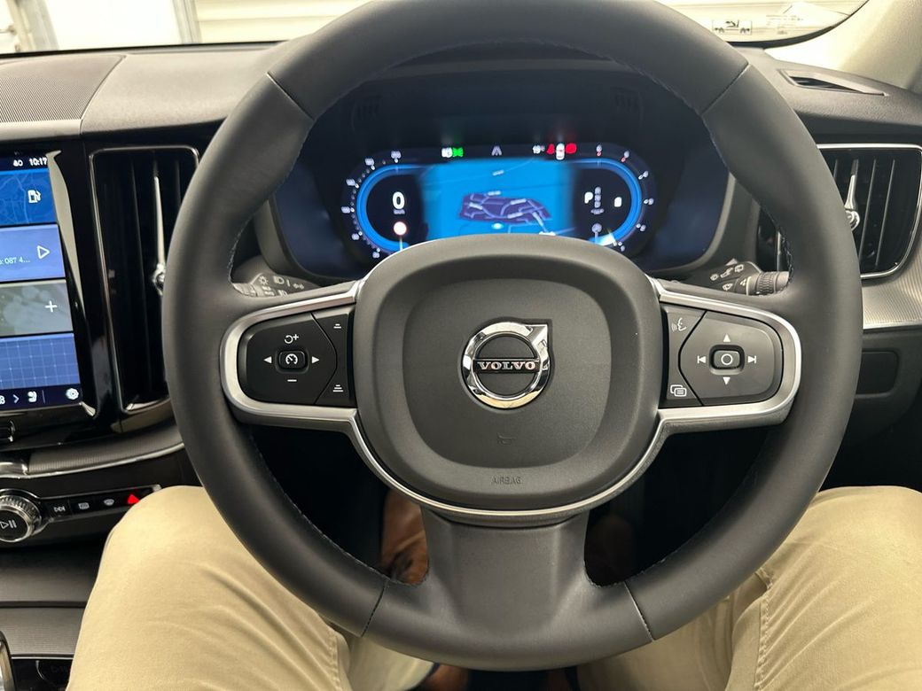 2022 Volvo XC60