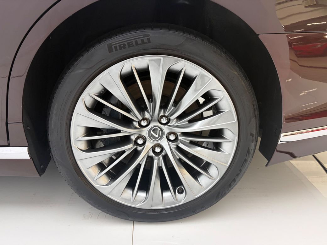 2018 Lexus LS