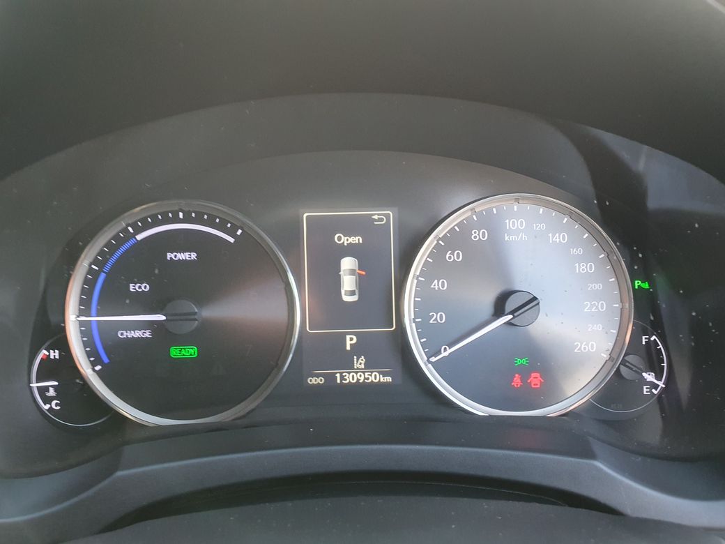 2016 Lexus IS 300h