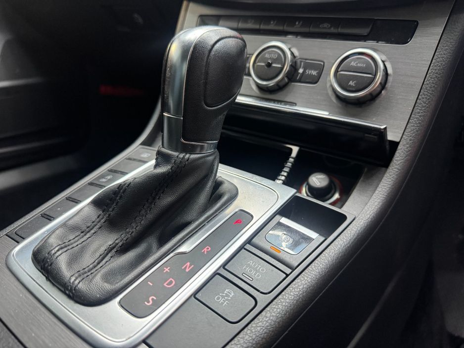 2012 Volkswagen Passat