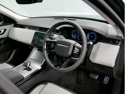 2025 Land Rover Range Rover Velar