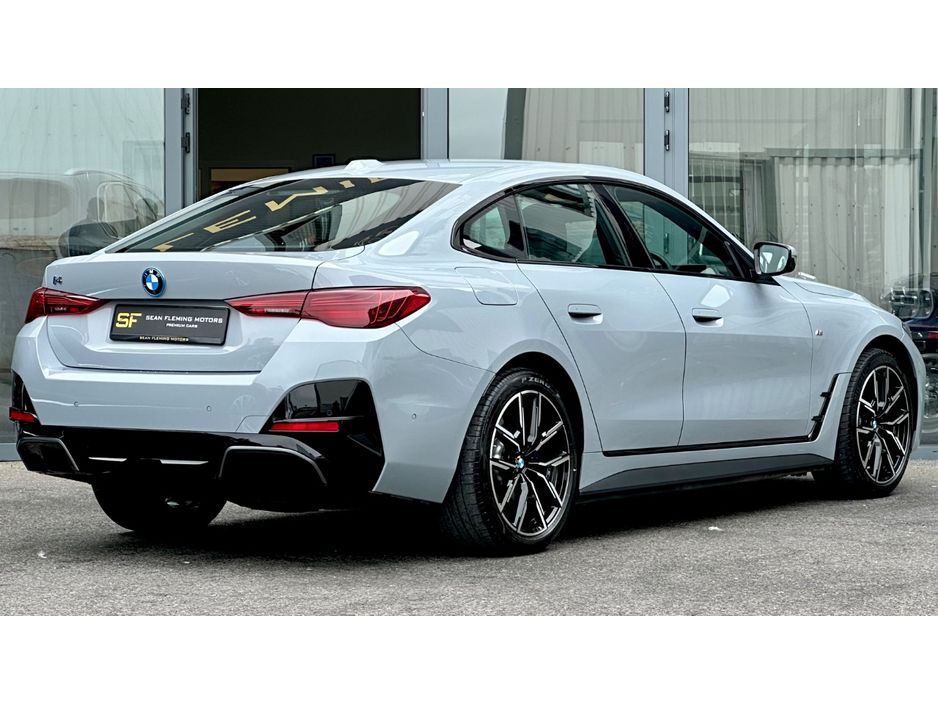 2025 BMW i4