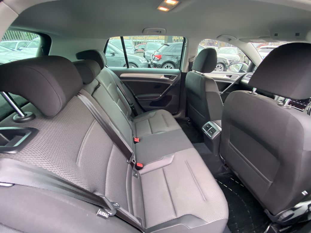 2016 Volkswagen Golf