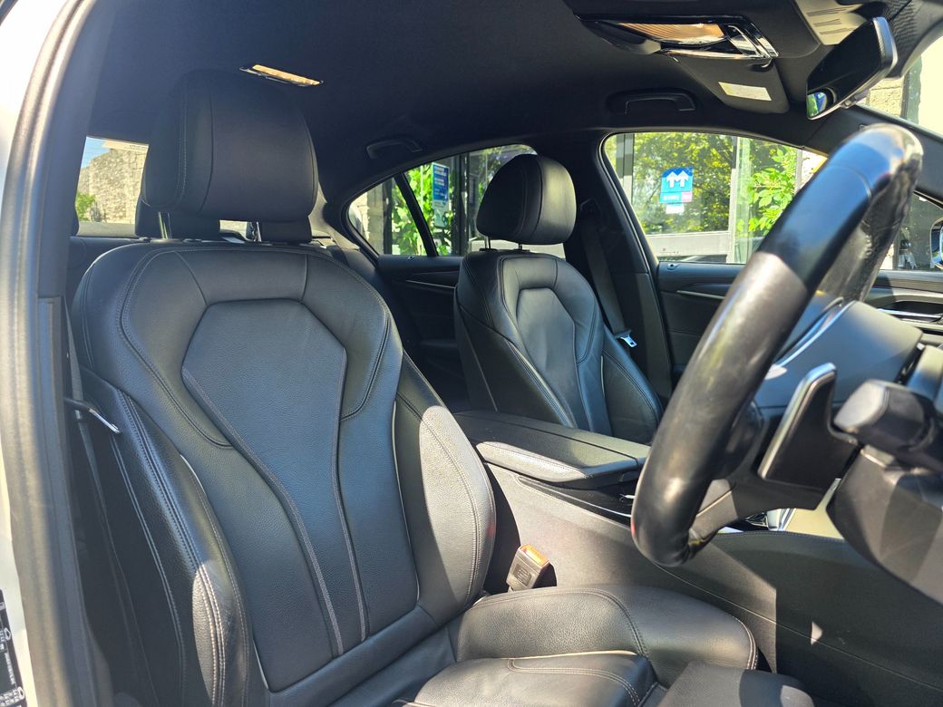 2021 BMW 5 Series