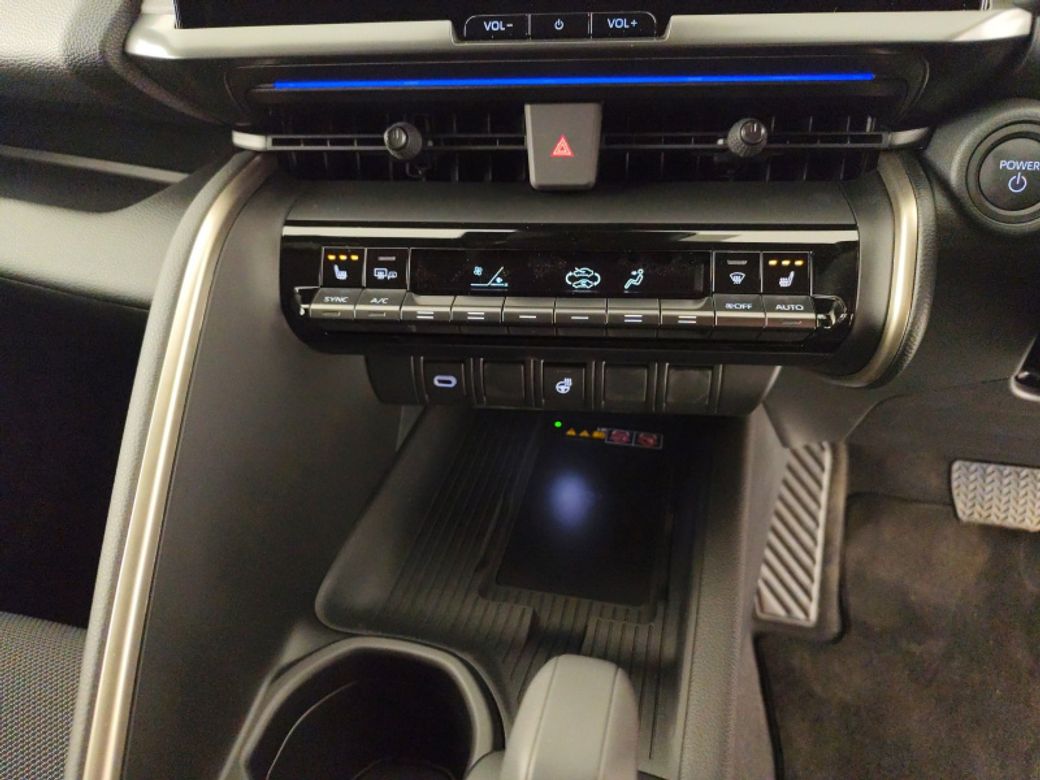 2025 Toyota C-HR