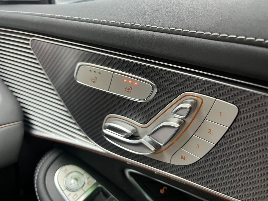 2020 Mercedes-Benz EQC