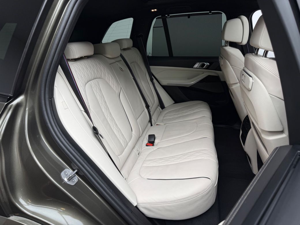 2025 BMW X5