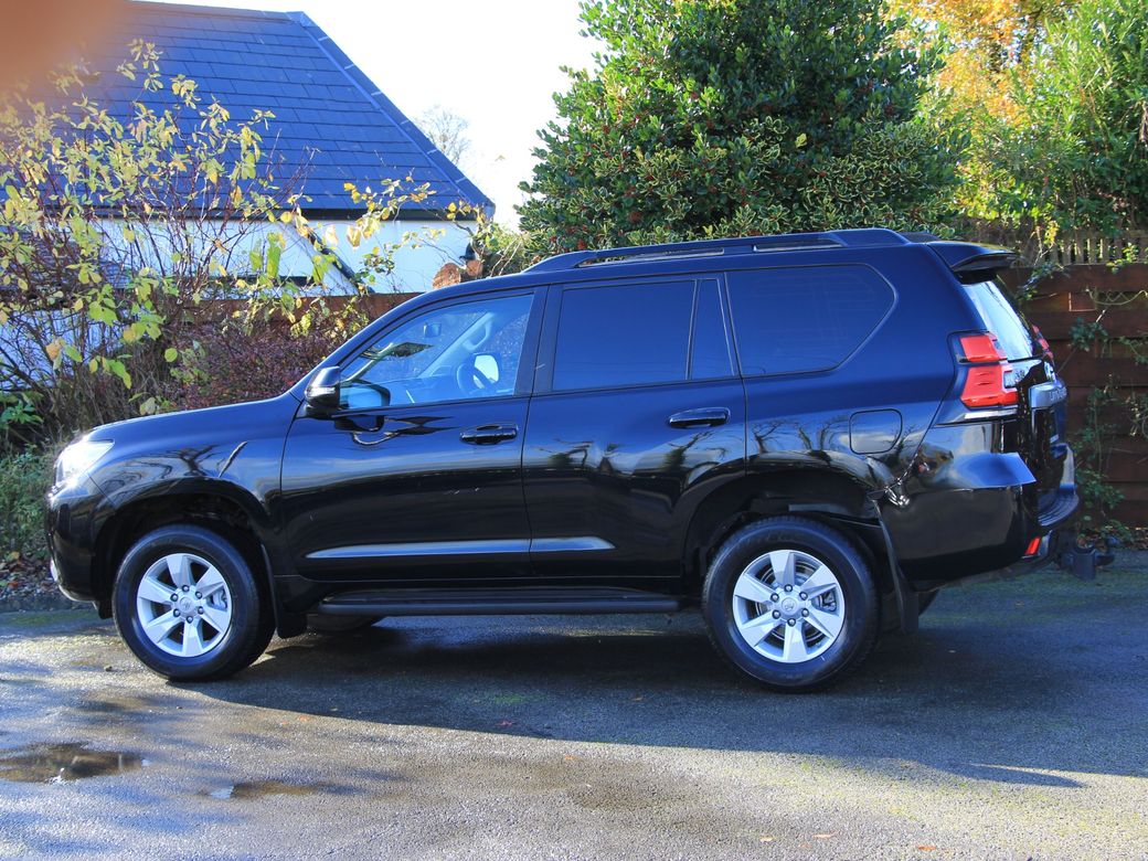 2021 Toyota Landcruiser