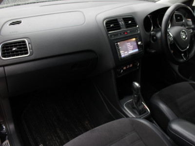 2017 Volkswagen Polo