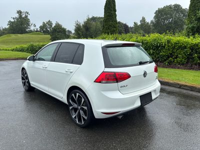 2015 Volkswagen Golf