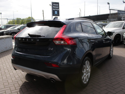 2019 Volvo V40