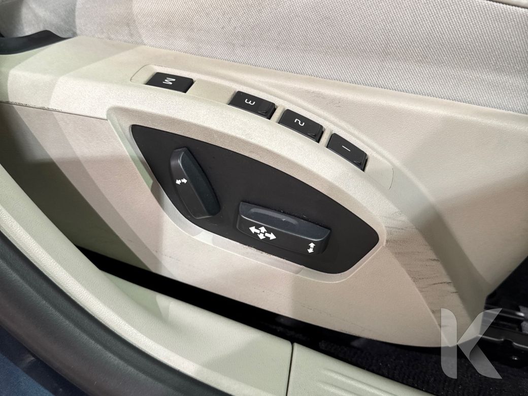 2018 Volvo V40