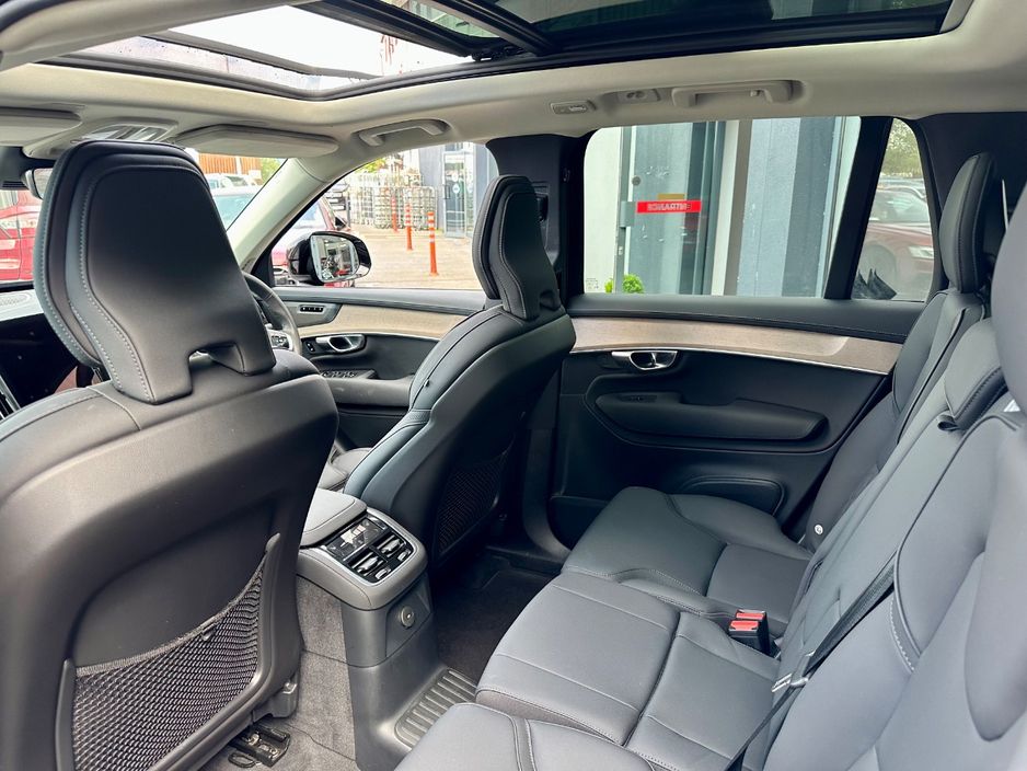 2025 Volvo XC90