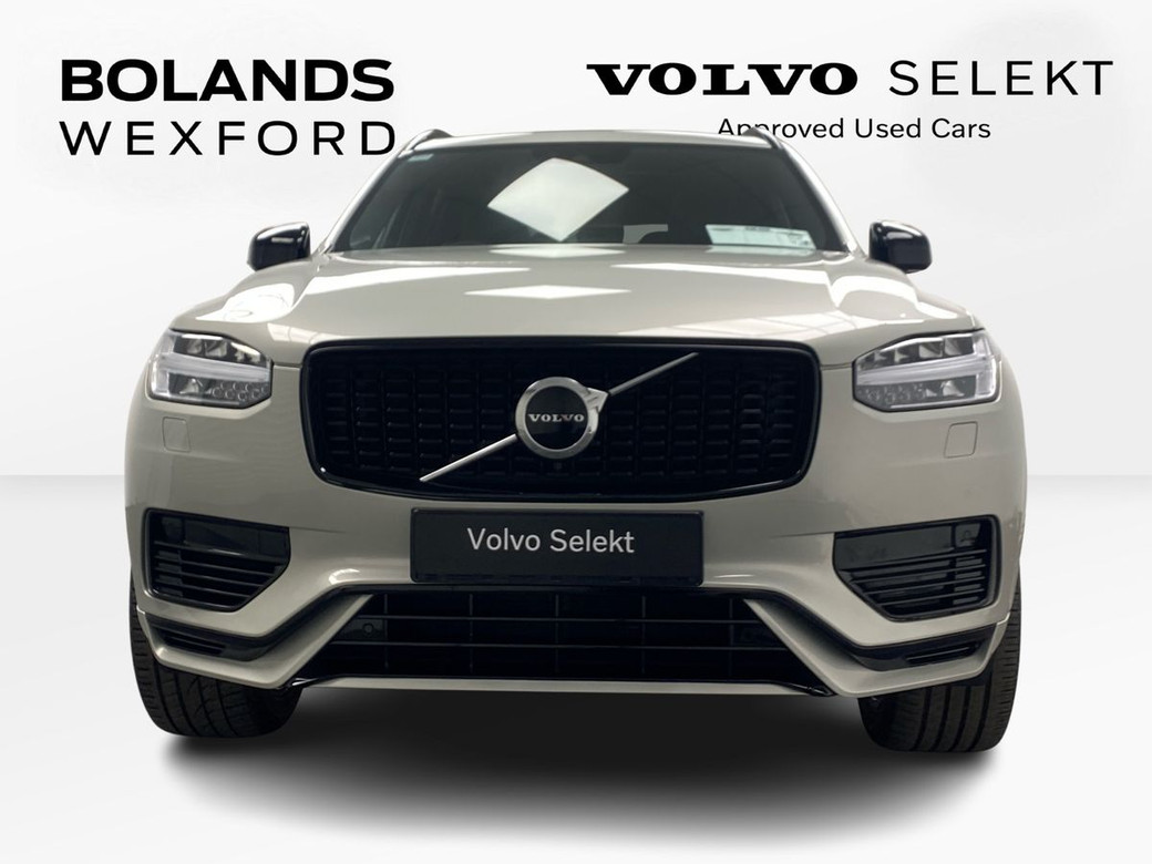 2022 Volvo XC90