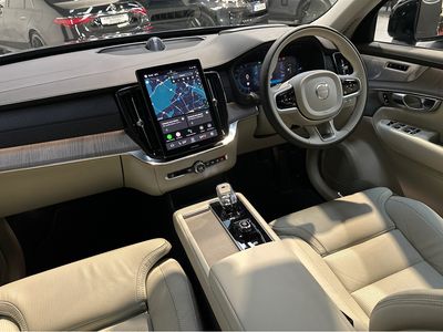 2025 Volvo XC90