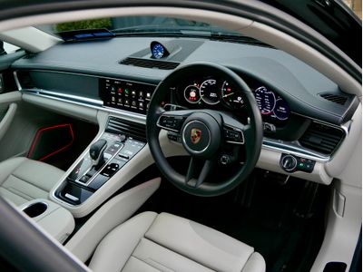 2023 Porsche Panamera