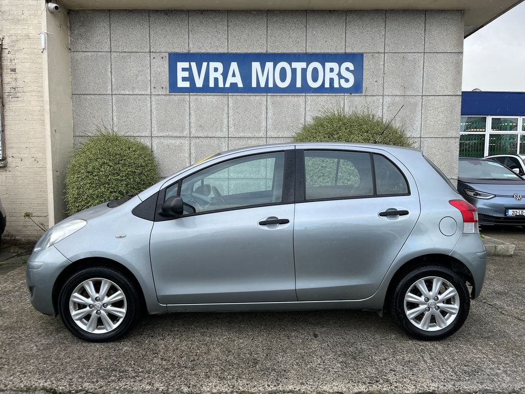 2011 Toyota Yaris