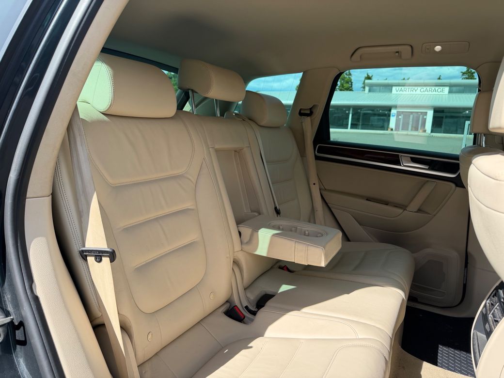 2016 Volkswagen Touareg