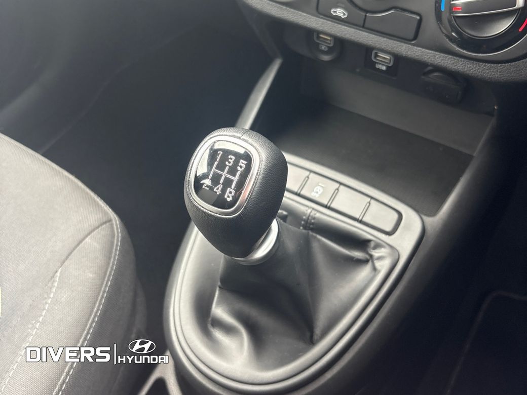 2022 Hyundai i10