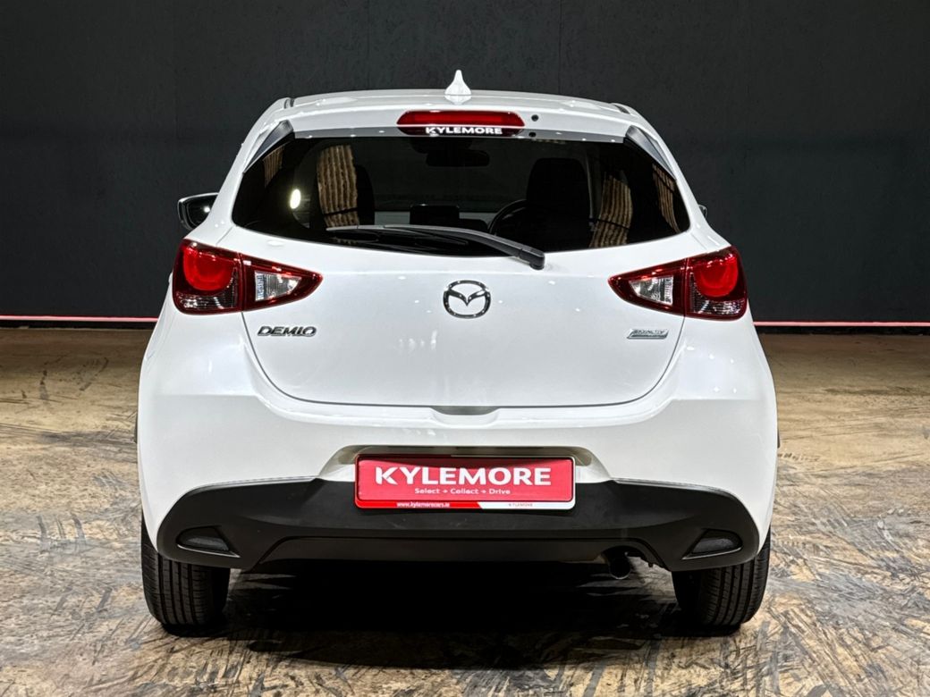 2017 Mazda Demio