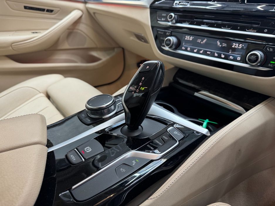 2018 BMW 5 Series