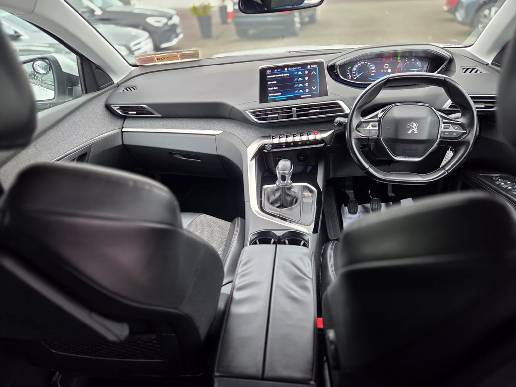 2018 Peugeot 5008