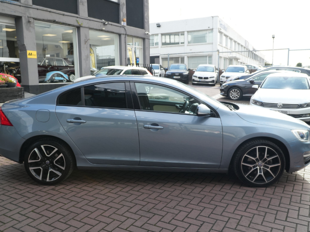 2017 Volvo S60