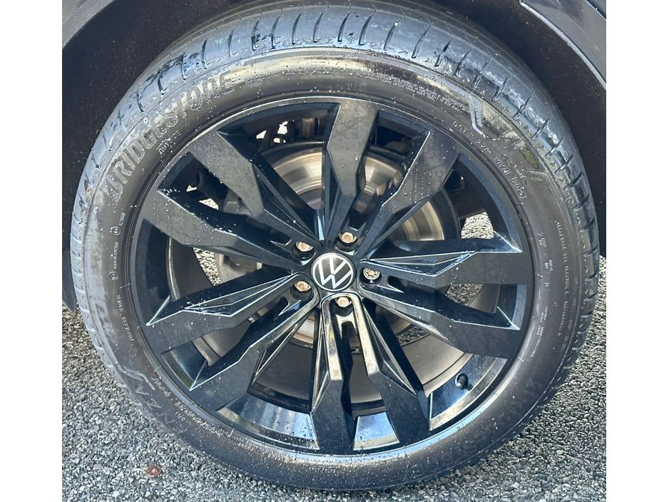 2023 Volkswagen Touareg