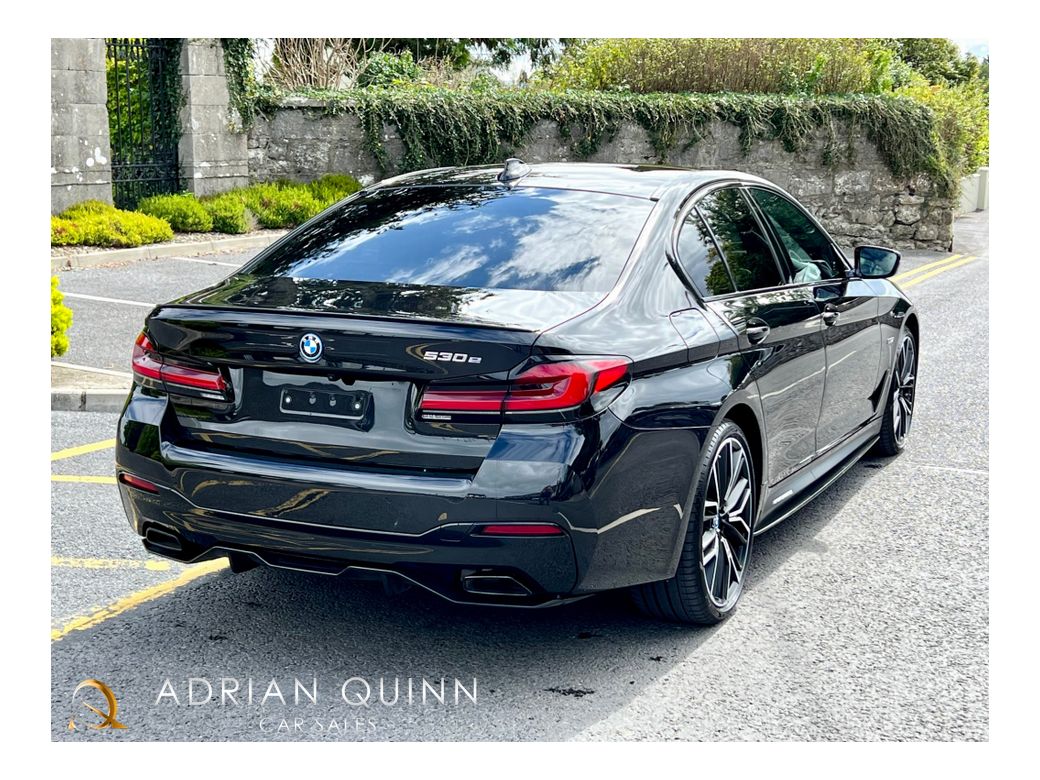 2022 BMW 5 Series