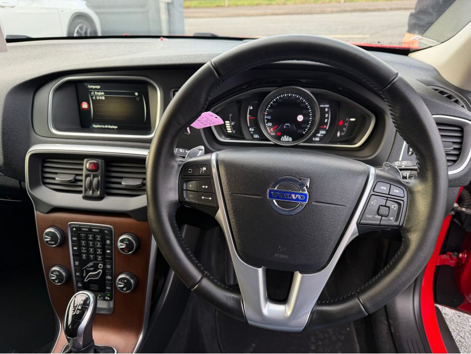 2016 Volvo V40 Cross Country