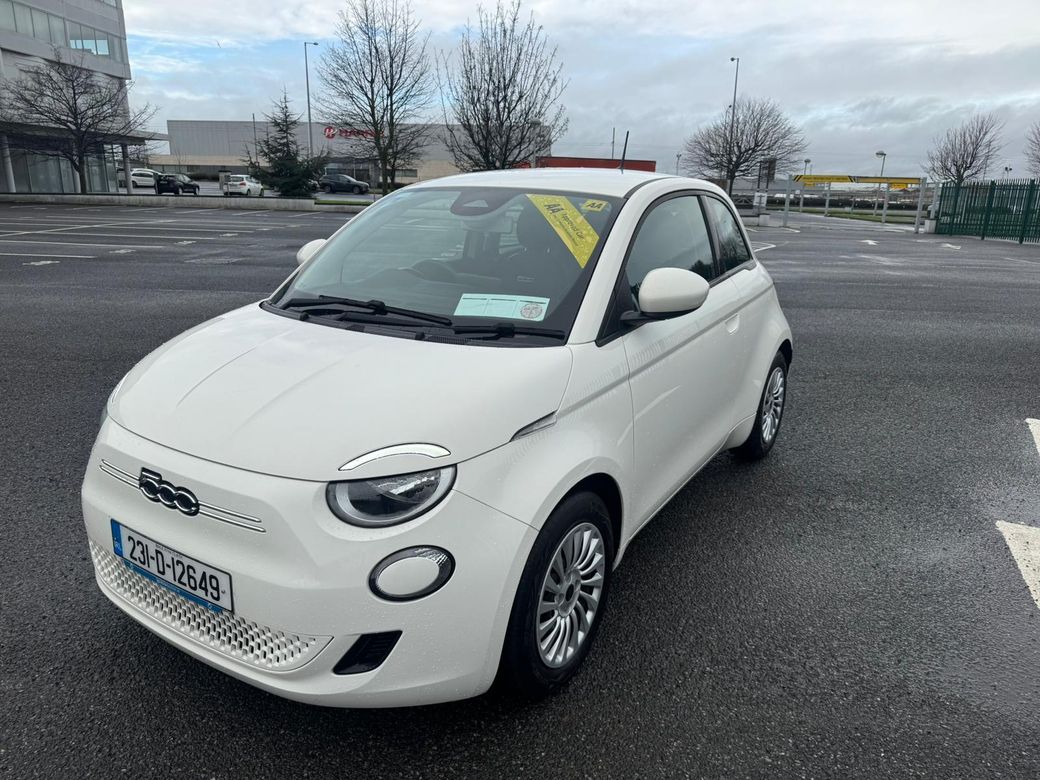 2023 Fiat 500e