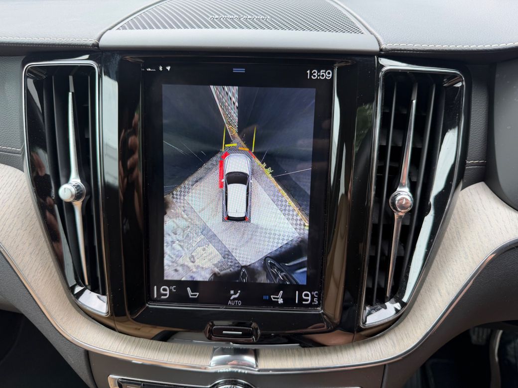 2020 Volvo XC60