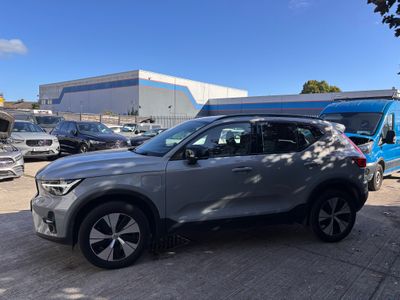 2023 Volvo XC40