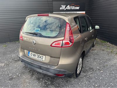 2010 Renault Scenic
